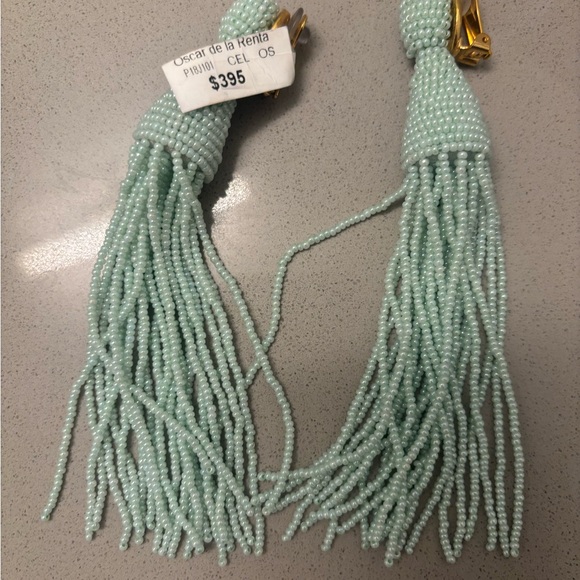 BNWT Oscar de la Renta tassel earrings - large - Picture 4 of 4